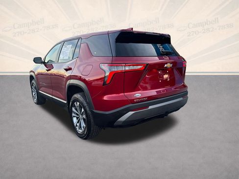Used 2025 Chevrolet Equinox LT image 3