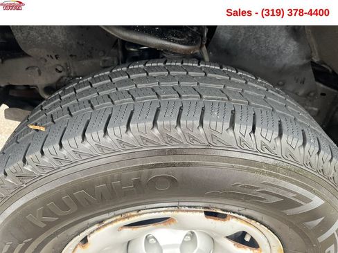 Used 2012 Toyota Tacoma 4x4 Regular Cab image 12