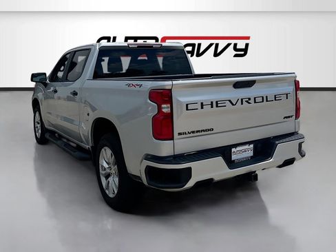 Used 2022 Chevrolet Silverado 1500 RST w/ Redline Edition AWD/4WD image 5