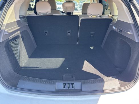 Used 2022 Lincoln Corsair FWD w/ Equipment Group 101A image 5