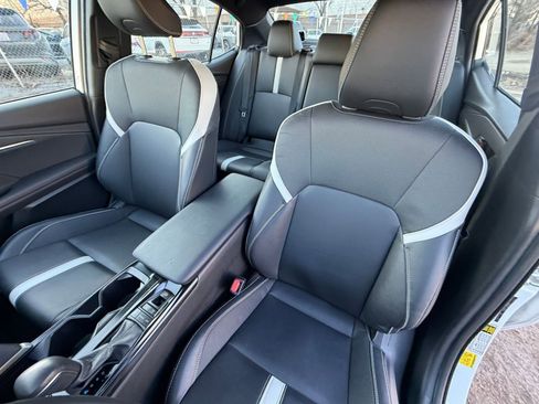 Used 2025 Toyota Camry SE image 36