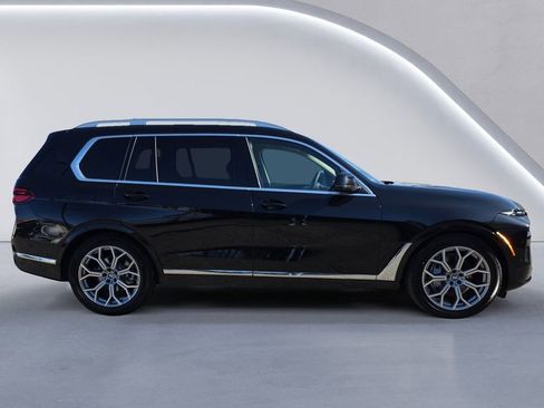 New 2026 BMW X7 xDrive40i image 3