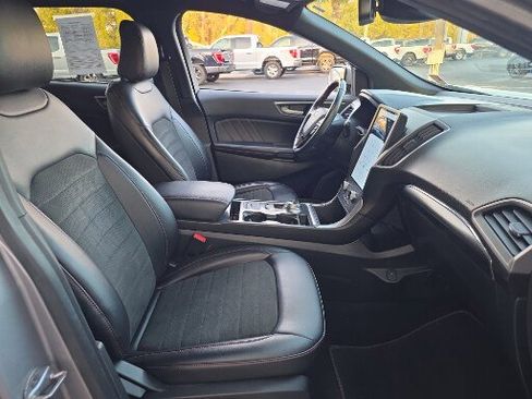 Certified 2022 Ford Edge ST-Line image 15