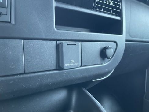 Used 2024 Chevrolet Express 2500 w/ Driver Convenience Package image 30