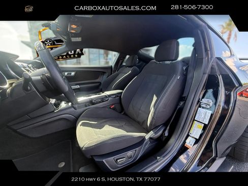 Used 2018 Ford Mustang GT w/ Black Accent Package RWD image 16