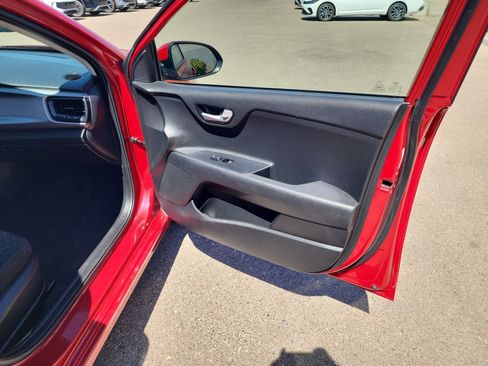Used 2021 Kia Rio S FWD image 16