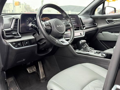 Used 2023 Kia Sportage X-Pro image 16