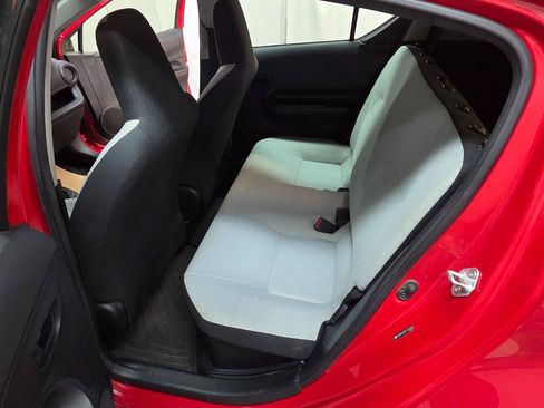 Used 2015 Toyota Prius C One FWD image 16