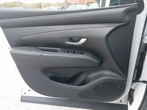 Used 2025 Hyundai Santa Cruz SE image 27