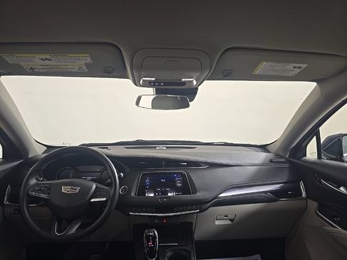 Used 2023 Cadillac XT4 Luxury image 8