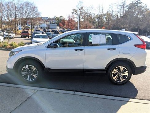 Certified 2019 Honda CR-V LX image 9