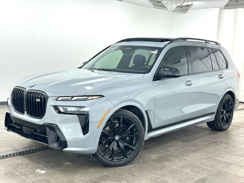 Used 2025 BMW X7 M60i w/ Executive Package image 1