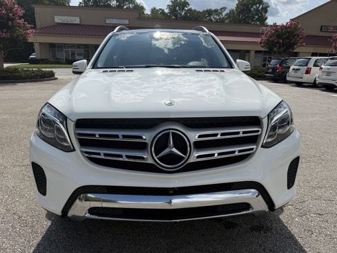 Used 2017 Mercedes-Benz GLS 450 4MATIC image 4