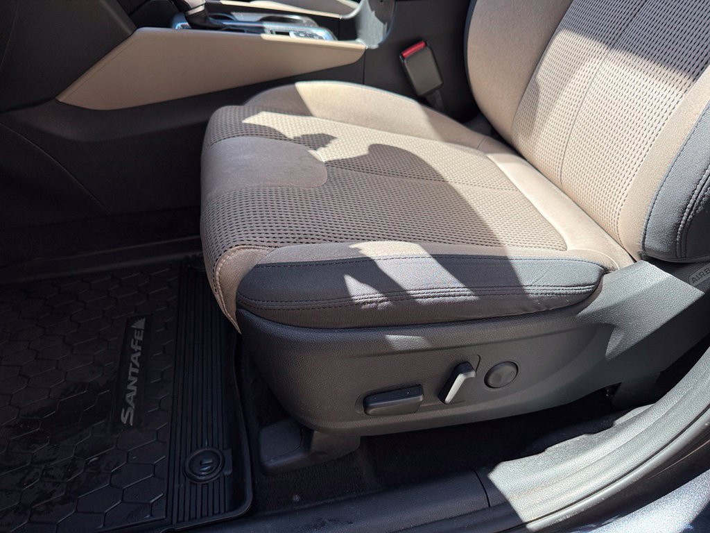 Used 2020 Hyundai Santa Fe SEL FWD image 23