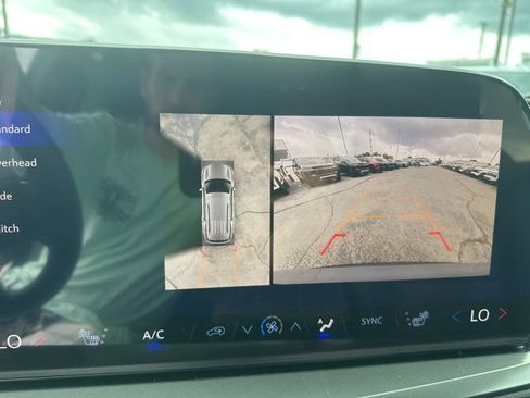 New 2026 Chevrolet Traverse LT w/ Midnight/Sport Edition FWD image 24