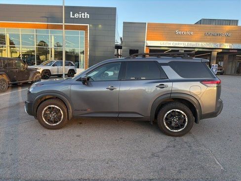 Used 2024 Nissan Pathfinder Rock Creek image 2
