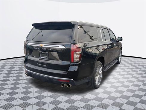 Used 2023 Chevrolet Suburban High Country image 6