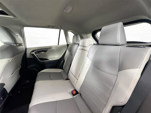 Certified 2022 Toyota RAV4 Limited image 29