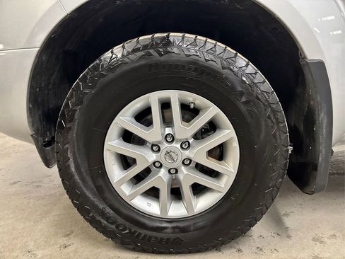 Used 2016 Nissan Frontier SV w/ SV Value Truck Package image 12