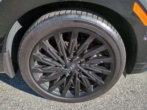 Used 2024 Hyundai Santa Fe Calligraphy image 11