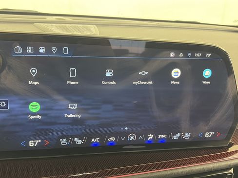 Certified 2024 Chevrolet Traverse RS w/ LPO, Floor Liner Package AWD/4WD image 23