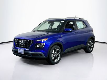 Used 2023 Hyundai Venue SEL