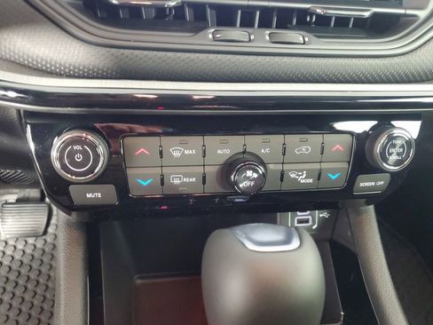 New 2026 Jeep Compass Trailhawk image 21