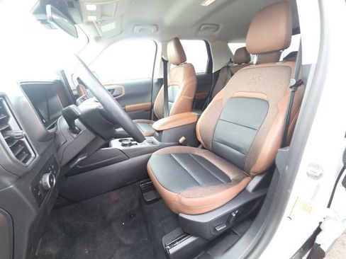 Certified 2025 Ford Bronco Sport Outer Banks w/ Outer Banks Tech Package+ image 29