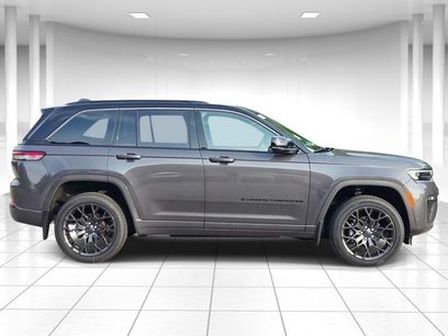 New 2026 Jeep Grand Cherokee Summit w/ Obsidian Package
