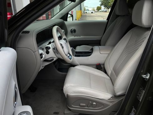Used 2026 Hyundai Palisade SEL FWD image 10