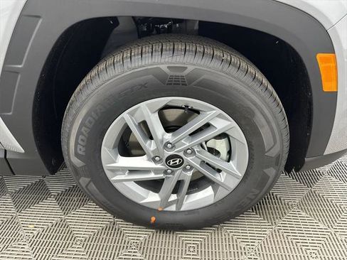 New 2026 Hyundai Tucson SE image 12