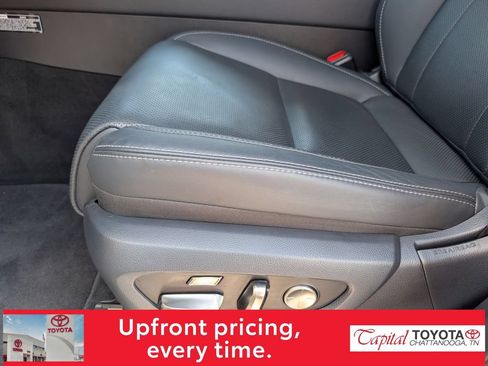 Used 2024 Lexus LX 600 4WD w/ Appearance Package image 10
