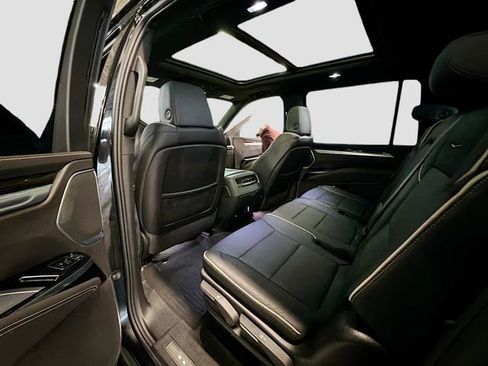 Used 2025 Cadillac Escalade ESV Premium Luxury w/ LPO, Floor Liner Package image 25