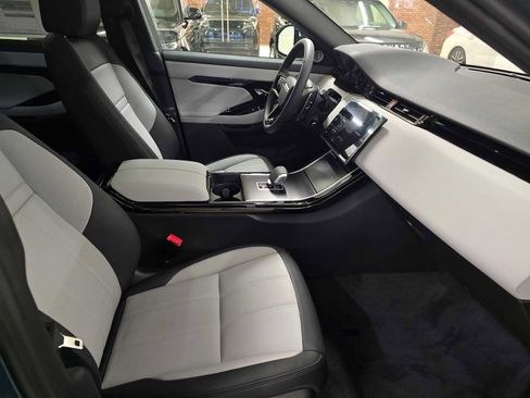 New 2026 Land Rover Range Rover Evoque Dynamic SE image 11