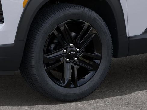 New 2026 Chevrolet TrailBlazer LT w/ Convenience Package AWD/4WD image 9