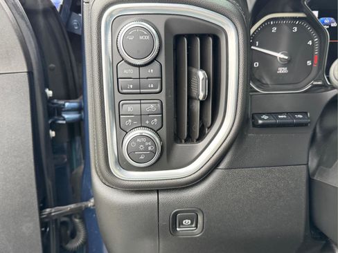 Used 2020 GMC Sierra 2500 Denali w/ Denali Ultimate Package image 19