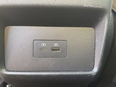 Used 2023 Nissan Rogue SV AWD/4WD image 16