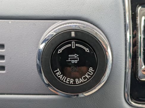 Used 2023 Lincoln Navigator L Black Label image 32