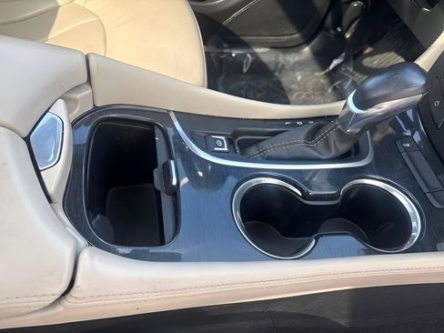 Used 2017 Buick Envision Essence FWD image 13