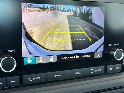 Certified 2023 Honda Accord EX image 23