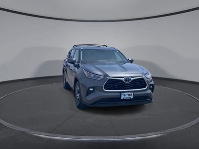 Certified 2020 Toyota Highlander XLE