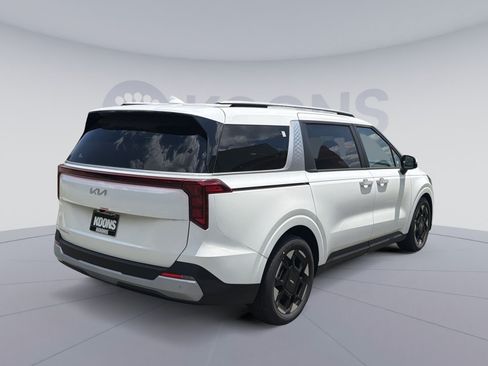New 2026 Kia Carnival EX FWD image 7