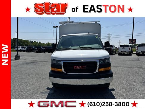 New 2025 GMC Savana 3500 1WT w/ Power Convenience Package image 4