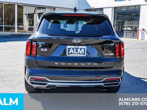 Used 2021 Kia Sorento EX image 11