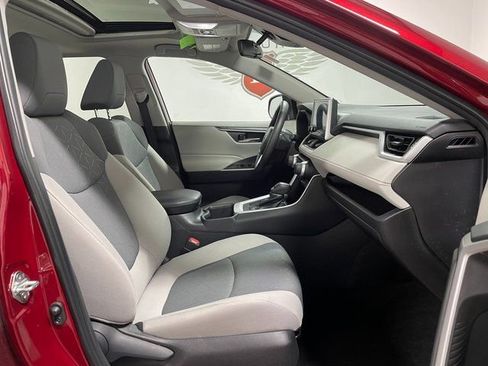 Used 2023 Toyota RAV4 XLE image 22