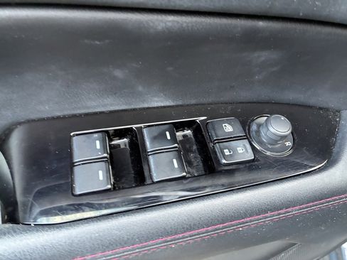 Used 2023 MAZDA CX-5 Carbon Edition image 13