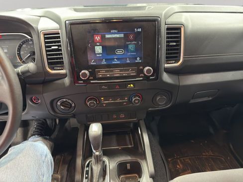 Used 2023 Nissan Frontier SV image 22