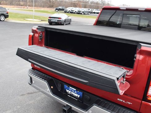 Used 2019 GMC Sierra 1500 SLT w/ SLT Premium Plus Package AWD/4WD image 34