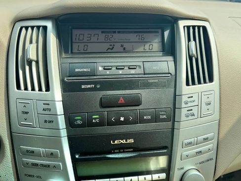 Used 2005 Lexus RX 330 FWD image 20