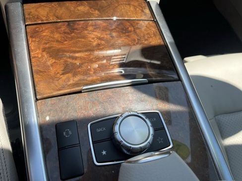 Used 2014 Mercedes-Benz E 350 E 350 image 23